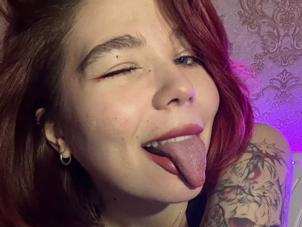 KristenBowline's Webcam 